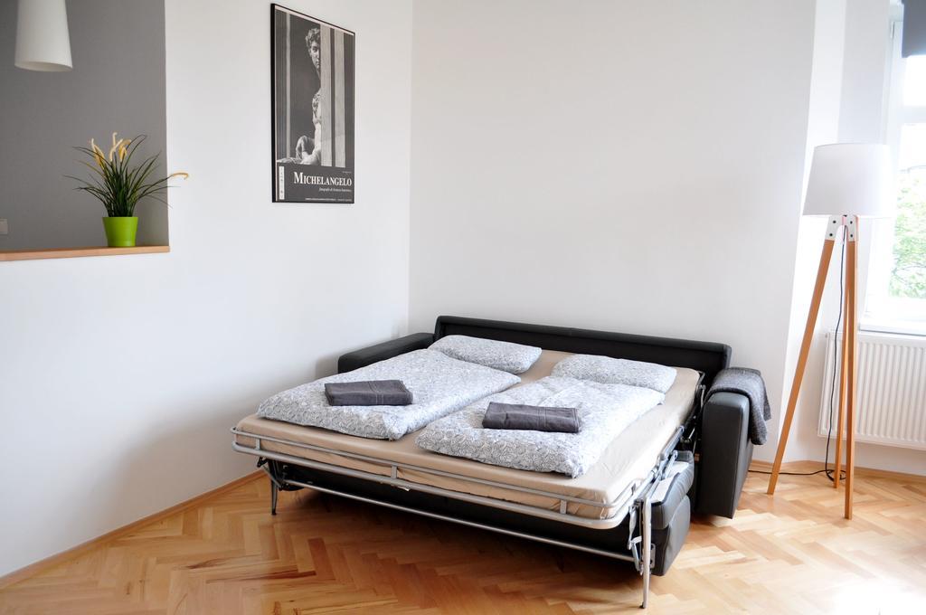 Central-Modern-Apartment プラハ エクステリア 写真