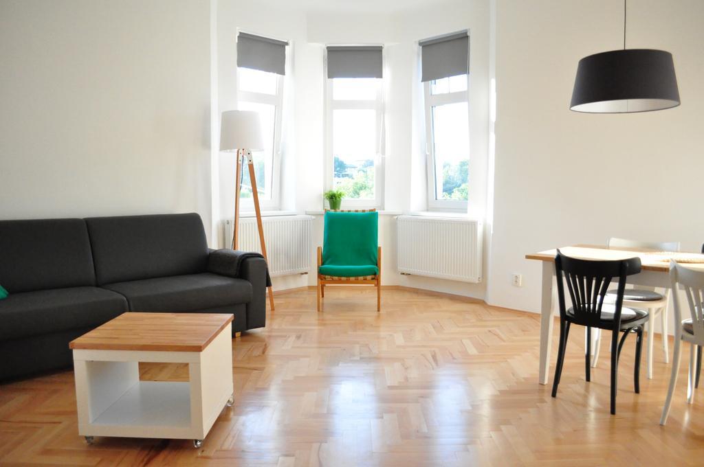 Central-Modern-Apartment プラハ エクステリア 写真