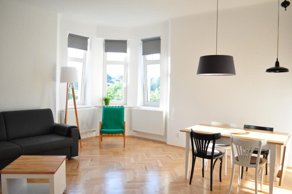 Central-Modern-Apartment プラハ エクステリア 写真