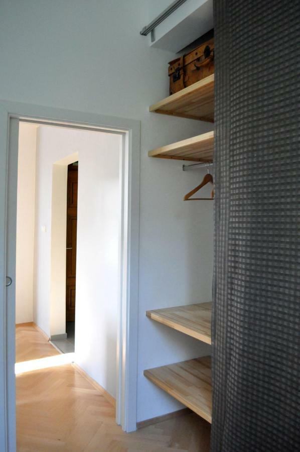 Central-Modern-Apartment プラハ エクステリア 写真